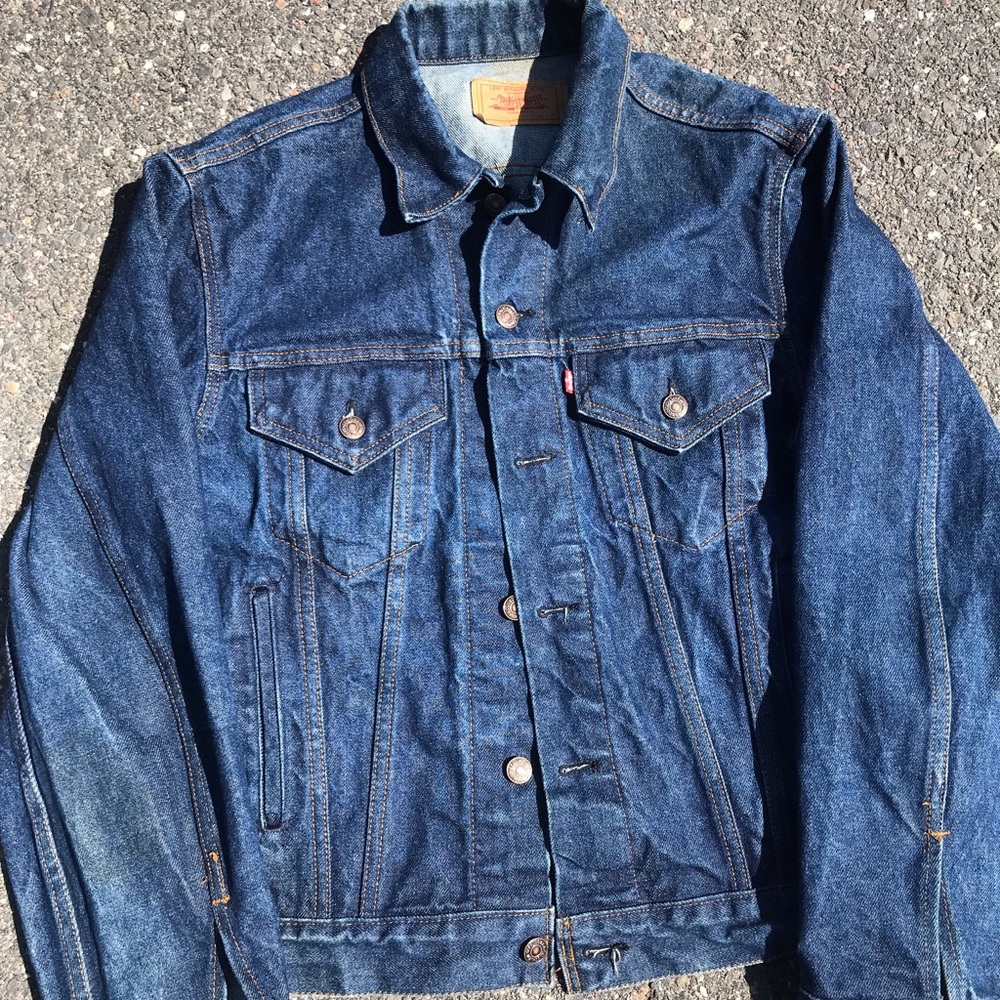 Levi’s jean jacket basics